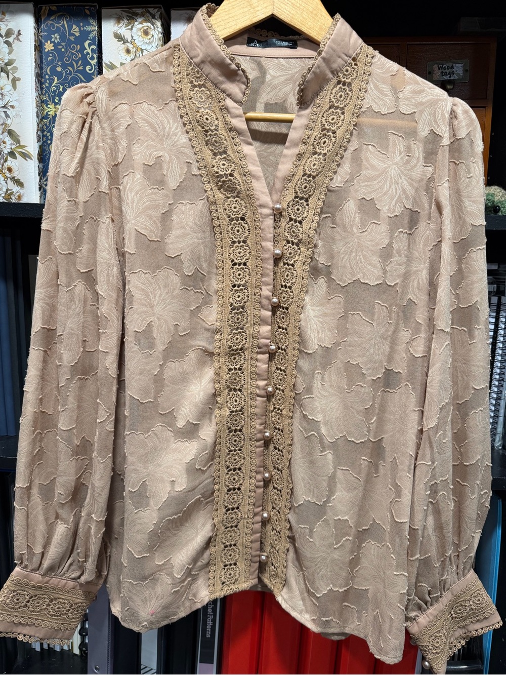 Delicate Lace-Trim Floral Jacquard Blouse in Taupe